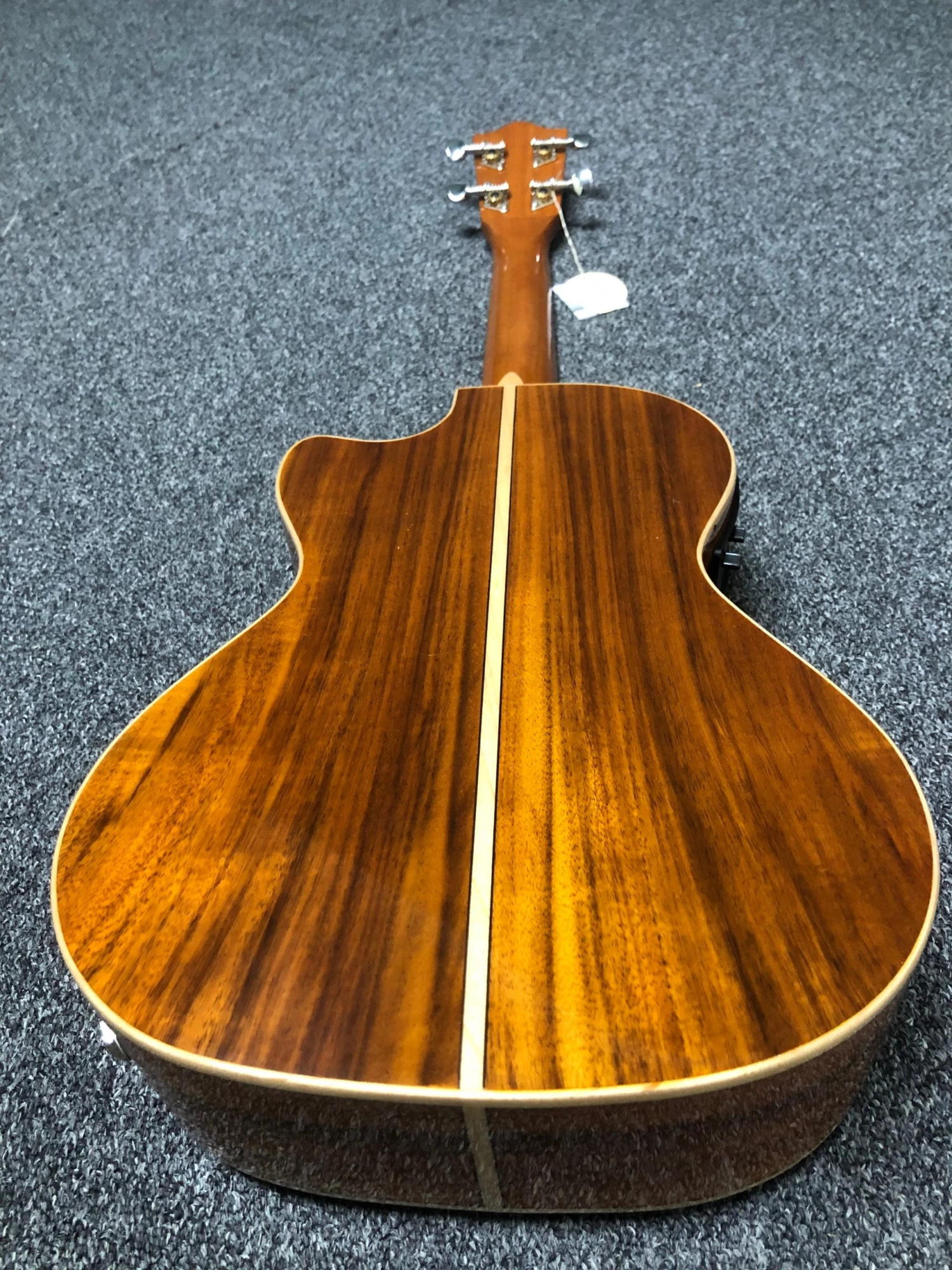 GUITARS Tanglewood JAVA TUJ5CE Tenor Ukulele ALL KOA W/pickup And Cut Away 5 GUITARS Tanglewood JAVA TUJ5CE Tenor Ukulele ALL KOA W/pickup And Cut Away