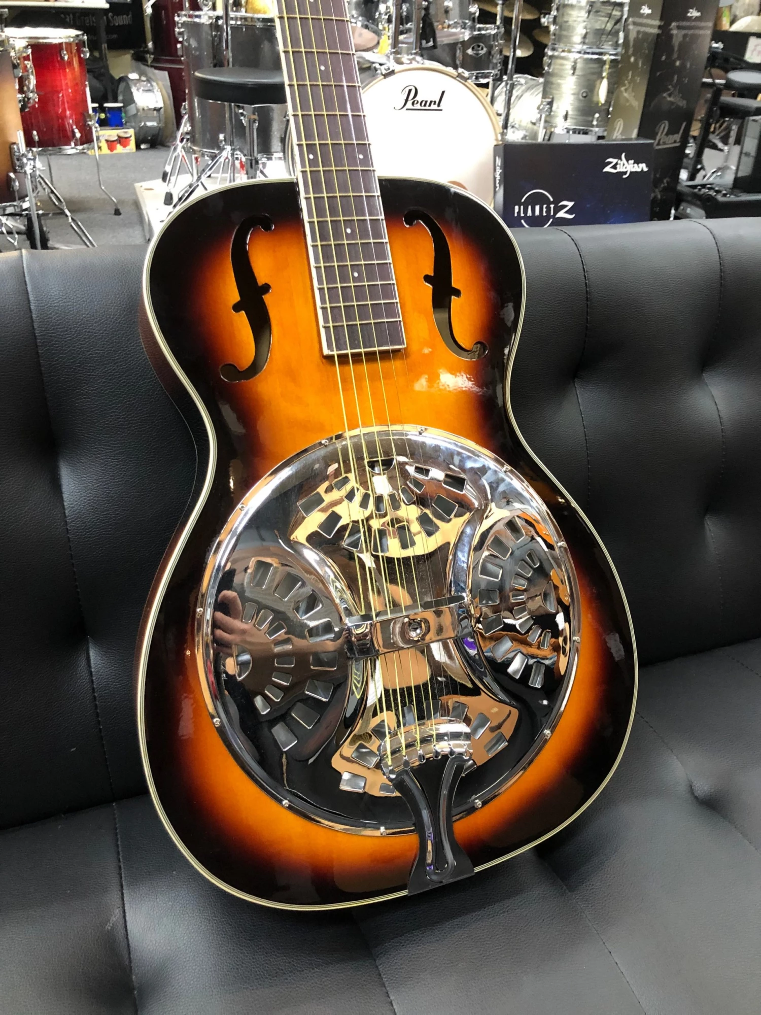 Tanglewood TWD1 Resonator Vintage Sunburst 3 Tanglewood TWD1 Resonator Vintage Sunburst