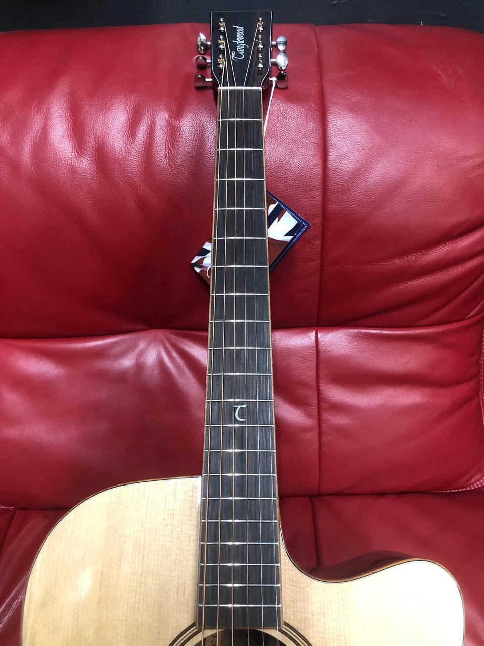 GUITARS Tanglewood JAVA Dreadnought With Cutaway And Pickup - TWJDCE 4 GUITARS Tanglewood JAVA Dreadnought With Cutaway And Pickup - TWJDCE