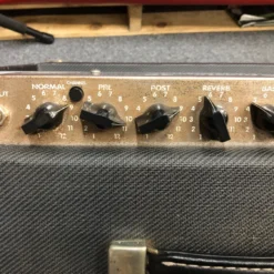 Pre-Loved Peavey Classic 30 Valve/Tube Amplifier U.S.A Made Black Tweed AMPS/FX