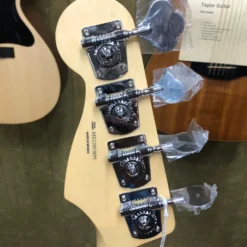 Fender Player Series Jazz Bass Tidepool Blue 11 Fender Player Series Jazz Bass Tidepool Blue