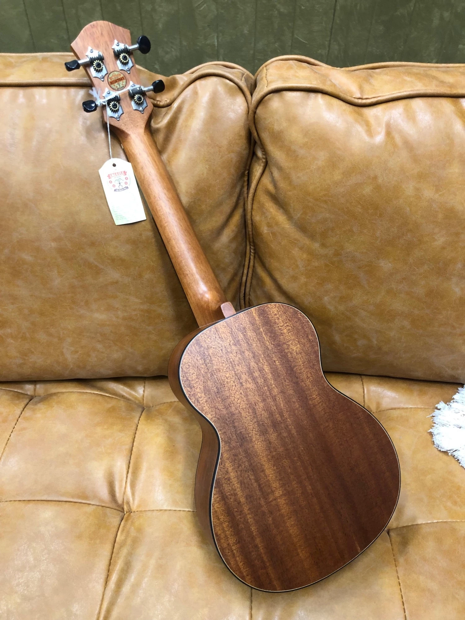 Anuenue Makani II Concert Electric Ukulele GUITARS 6 Anuenue Makani II Concert Electric Ukulele GUITARS