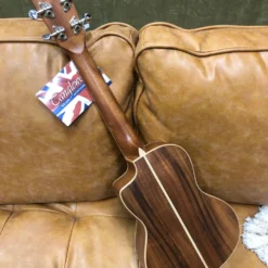 GUITARS Tanglewood JAVA Series Concert Ukulele - TUJ2CE