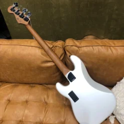 Fender GUITARS Contemporary Active Precision Bass PH Laurel Fingerboard Black Pickguard Pearl White