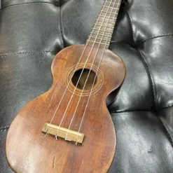 Kumalea Kumalae Vintage Ukulele