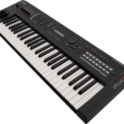 YAMAHA MX49 SYNTHESIZER BLACK