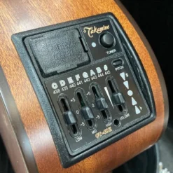 GUITARS Takamine Pro Series 1 Dreadnought AC/EL Guitar With Cutaway Natural Gloss Top With Satin Back & Sides