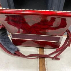 Excalibur 72 Bass Accordion ( Preloved ) GUITARS