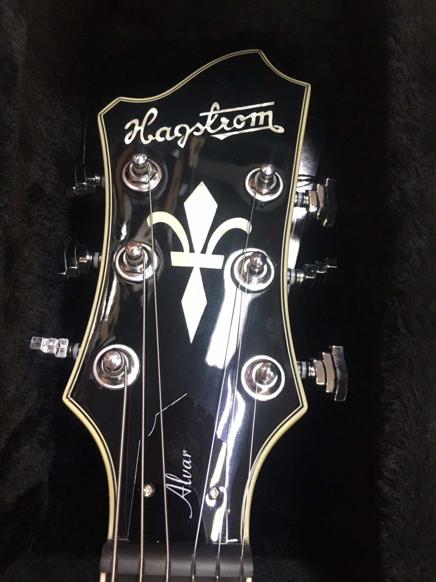 Hagstrom Alvar Semi-Hollow Guitar In Black Gloss The Warrior Elf God! 5 Hagstrom Alvar Semi-Hollow Guitar In Black Gloss The Warrior Elf God!