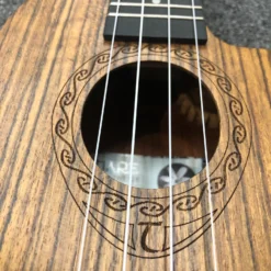 Tanglewood TWT12E TIARE Concert Ukulele OVANGKOL W/pickup & Bag 8 Tanglewood TWT12E TIARE Concert Ukulele OVANGKOL W/pickup & Bag