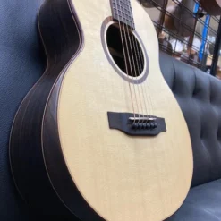 GUITARS CRAFTER MINO/ MACASSAR SMALL BODY ACOUSTIC ELECTRIC GUITAR WITH SOLID SPRUCE TOP