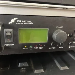 Fractal ULTRA AXE-FX In Roadcase W/ MFC-101 Controller ( Preloved )