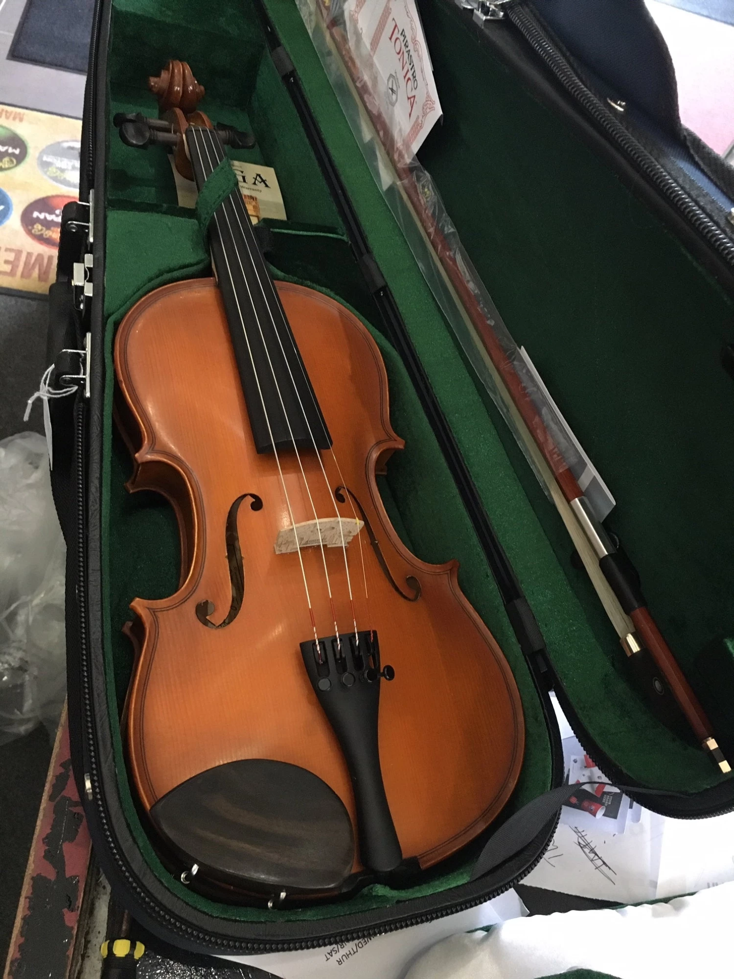 Gliga III 3/4 Violin Outfit With Set Up 3 Gliga III 3/4 Violin Outfit With Set Up
