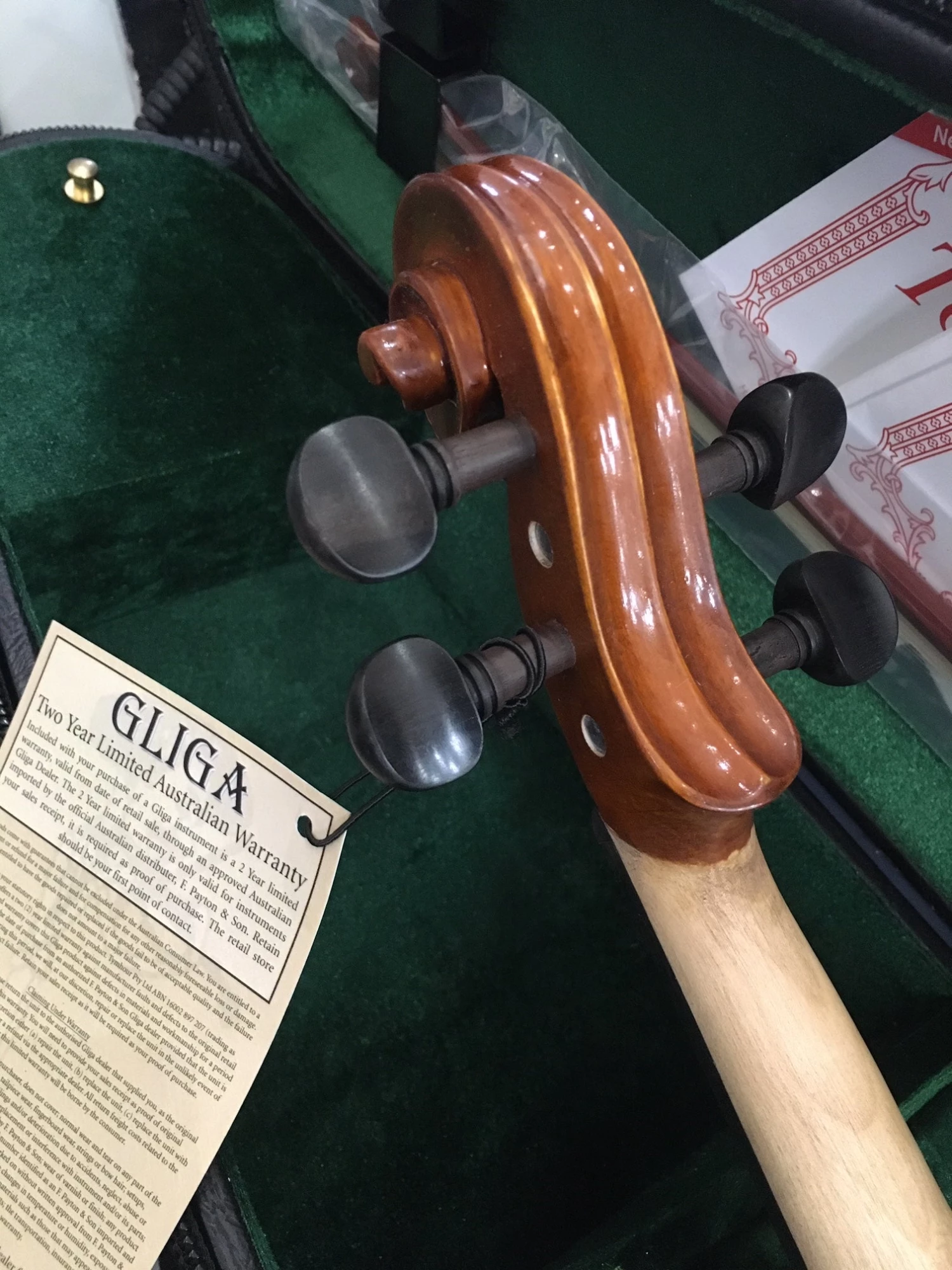 Gliga III 3/4 Violin Outfit With Set Up 5 Gliga III 3/4 Violin Outfit With Set Up