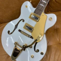 Gretsch G5422TG Electromatic Classic Hollow Body Double-Cut With Bigsby And Gold Hardware Laurel Fingerboard Snowcrest White