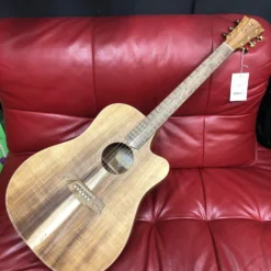 GUITARS Cole Clark Fat Lady 2 All Solid Australian Blackwood - CCFL2EC-BLBL