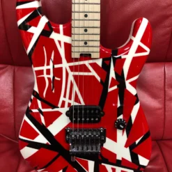 GUITARS EVH Striped Series Red With Black Stripes 15 GUITARS EVH Striped Series Red With Black Stripes