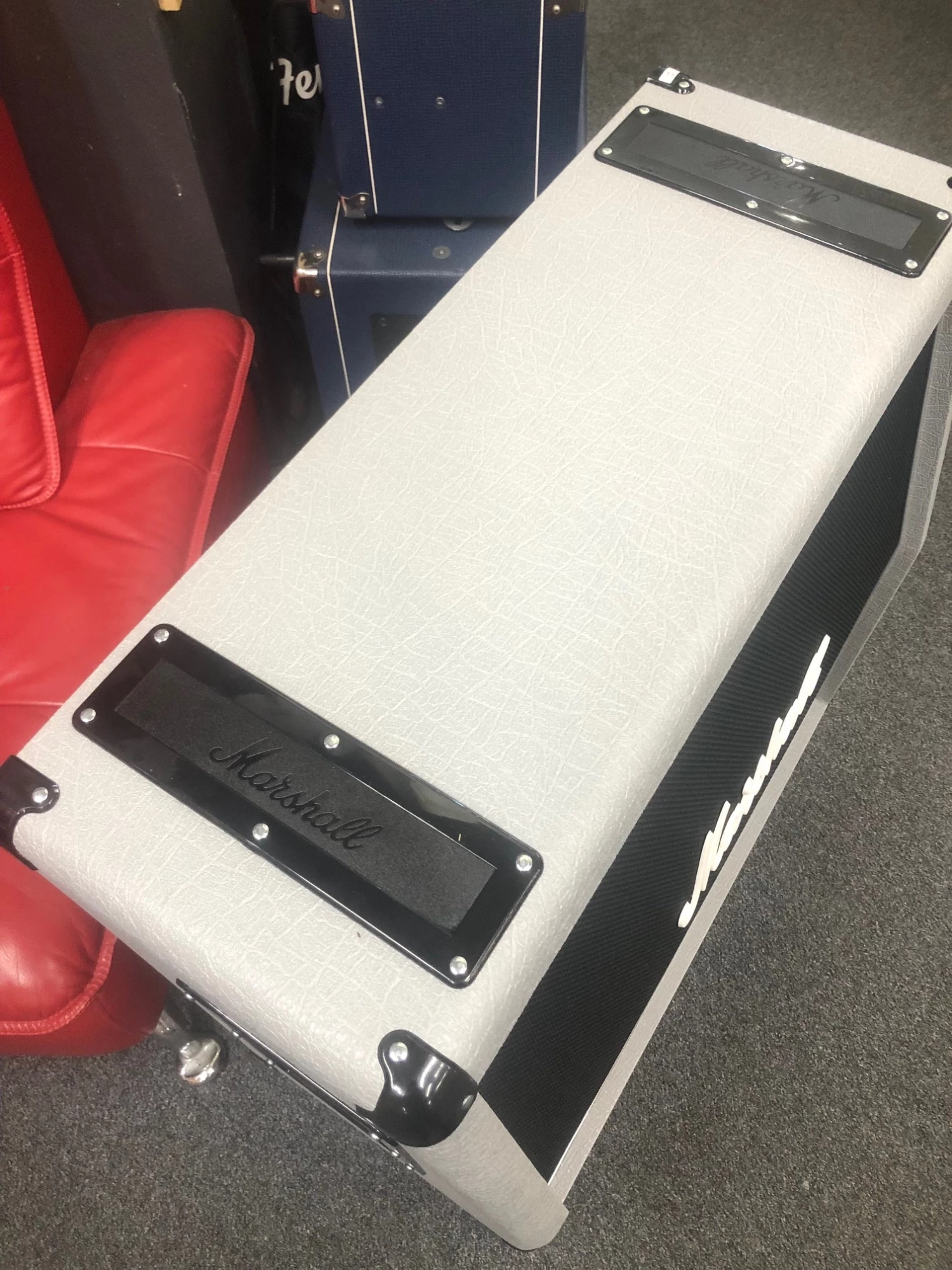 Marshall Silver Jubilee 4x12 Angled Cab AMPS/FX 6 Marshall Silver Jubilee 4x12 Angled Cab AMPS/FX