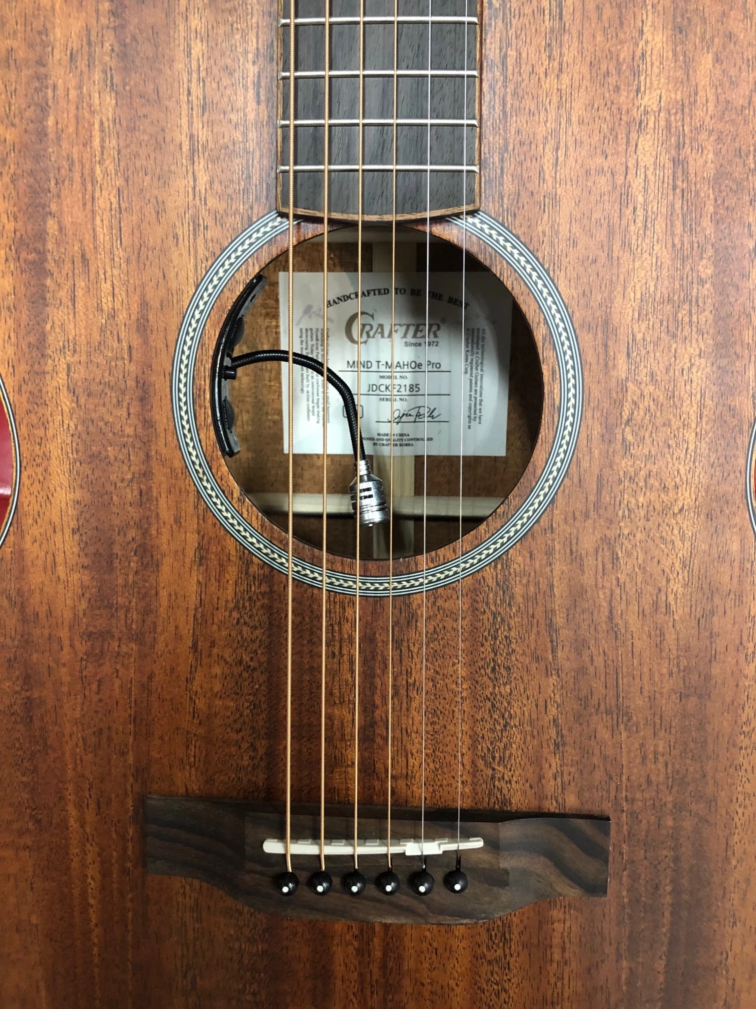 GUITARS Crafter T-MAHOe "OM" Mahogany Body Acoustic Electric Guitar W/carry Bag 4 GUITARS Crafter T-MAHOe "OM" Mahogany Body Acoustic Electric Guitar W/carry Bag