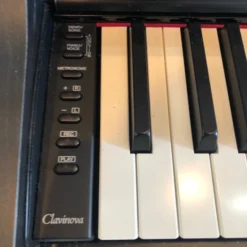 Yamaha Clavinova CLP-625 Digital Piano (Pre-Owned)