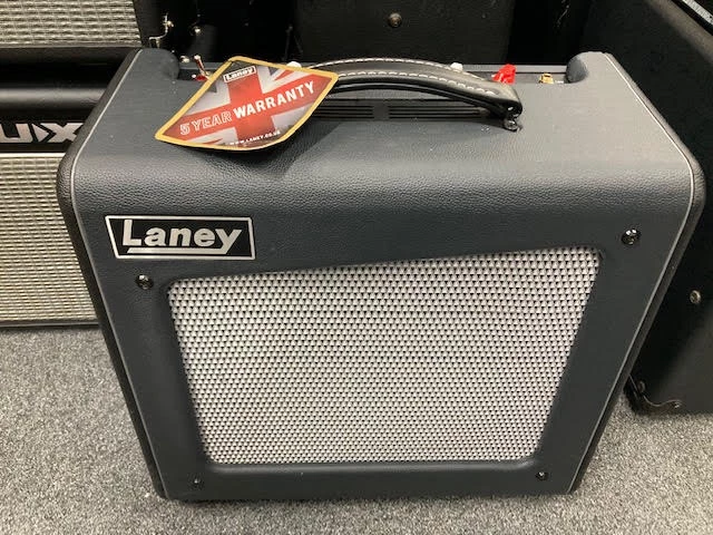 Laney Cub Super 12 Guitar Amp (preowned) Immaculate As New 3 Laney Cub Super 12 Guitar Amp (preowned) Immaculate As New