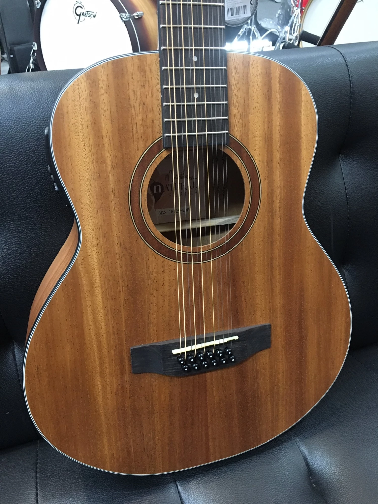 GUITARS Martinez 12 String Solid Top Acoustic Electric Short Scale Guitar 6 GUITARS Martinez 12 String Solid Top Acoustic Electric Short Scale Guitar