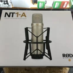 Rode NT1-A Condenser Microphone Kit .