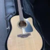 GUITARS Takamine Pro Series 2 Dreadnought AC/EL Guitar With Cutaway Natural Gloss Top With Satin Back & Sides