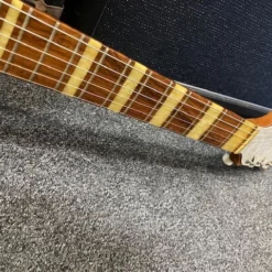 Electric Guitars Vintage Roger Custom Thinline Electric Guitar W/ Case 25 Electric Guitars Vintage Roger Custom Thinline Electric Guitar W/ Case