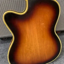 Electric Guitars Vintage Roger Custom Thinline Electric Guitar W/ Case 19 Electric Guitars Vintage Roger Custom Thinline Electric Guitar W/ Case