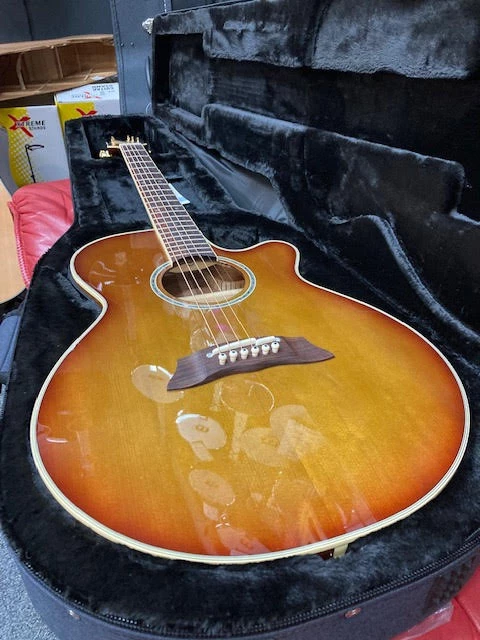 GUITARS Takamine Thinline Series AC/EL Guitar With Cutaway In Gloss Tea Burst Finish 10 GUITARS Takamine Thinline Series AC/EL Guitar With Cutaway In Gloss Tea Burst Finish