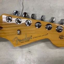 GUITARS Fender American Professional II Stratocaster 3-Colour Sunburst 14 GUITARS Fender American Professional II Stratocaster 3-Colour Sunburst