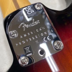 GUITARS Fender American Professional II Stratocaster 3-Colour Sunburst 13 GUITARS Fender American Professional II Stratocaster 3-Colour Sunburst