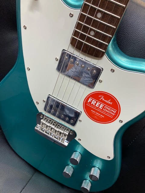 Fender Paranormal Series Toronado Mystic Seafoam 5 Fender Paranormal Series Toronado Mystic Seafoam