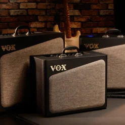 AMPS/FX VOX AV15 Analogue Valve Guitar Amp