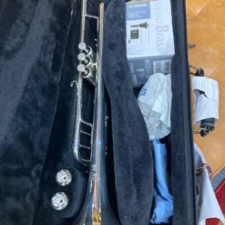 Yamaha Xeno Trumpet YTR8335 W/ Extra Mouthpiece And Silent Brass SB7X ( Preloved )
