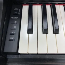 DIGITAL PIANOS/KEYBOARDS Yamaha YDP164B Digital Piano